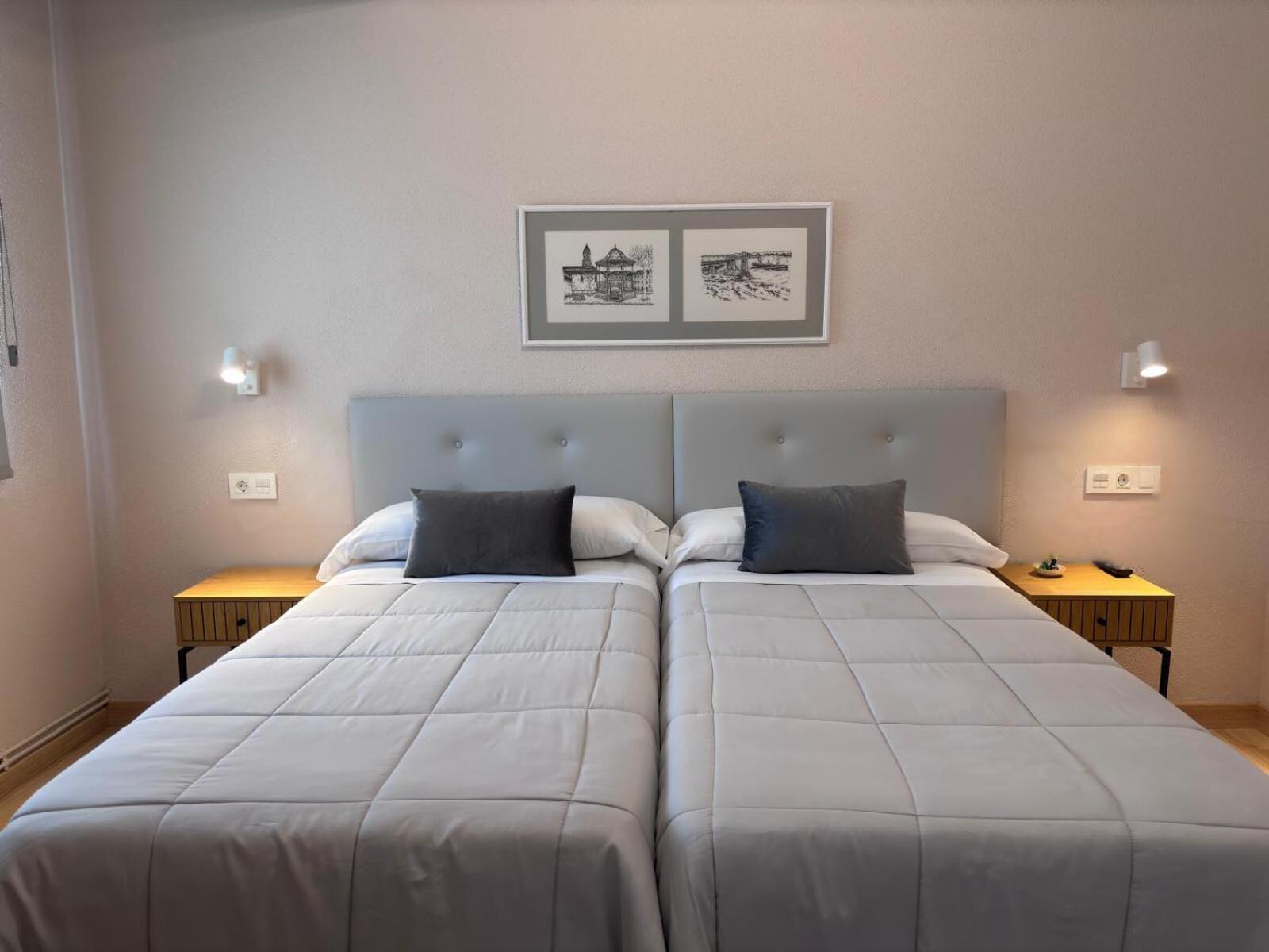 Hotel Ros Mary Ribadeo Εξωτερικό φωτογραφία