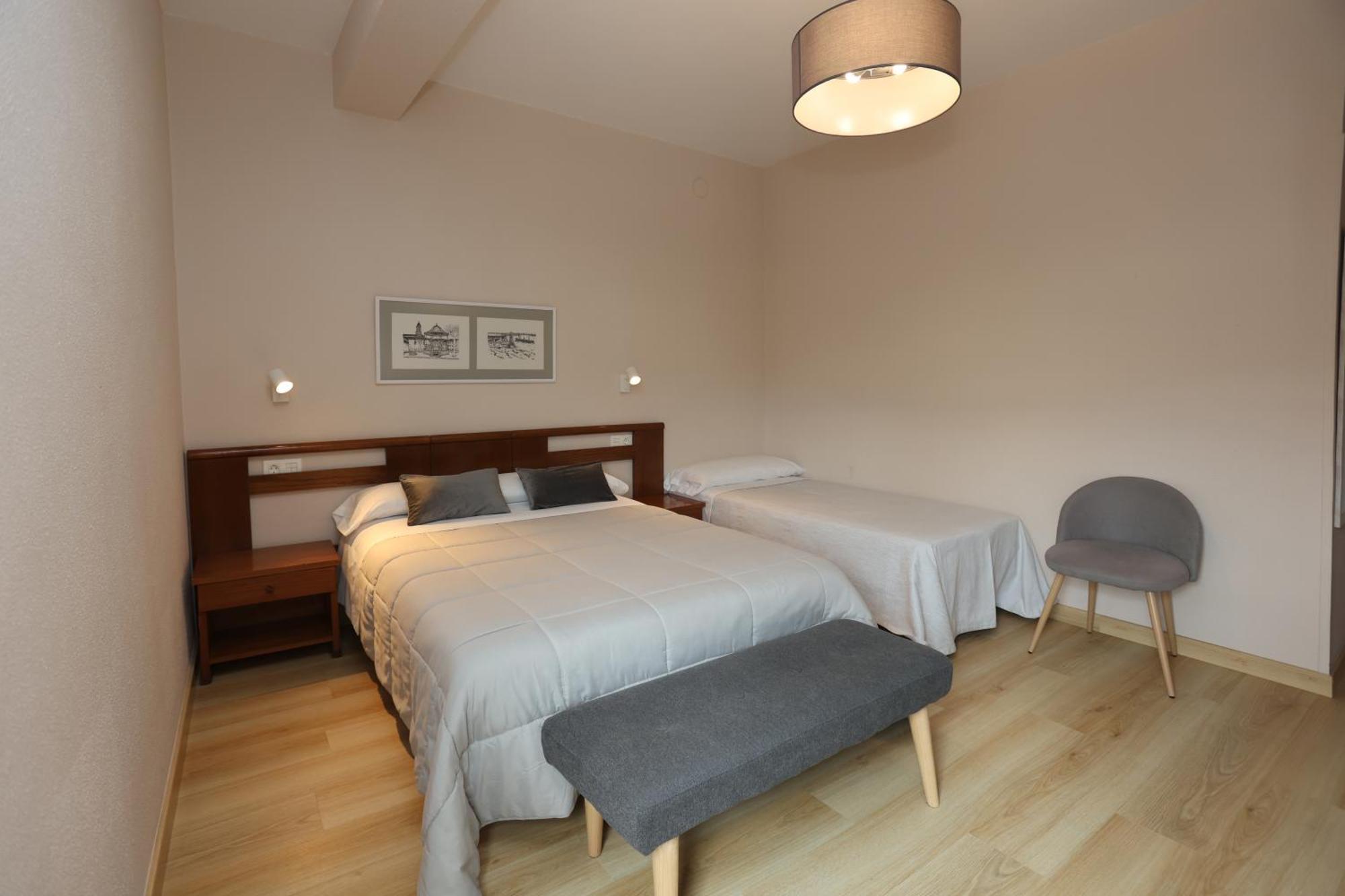 Hotel Ros Mary Ribadeo Εξωτερικό φωτογραφία