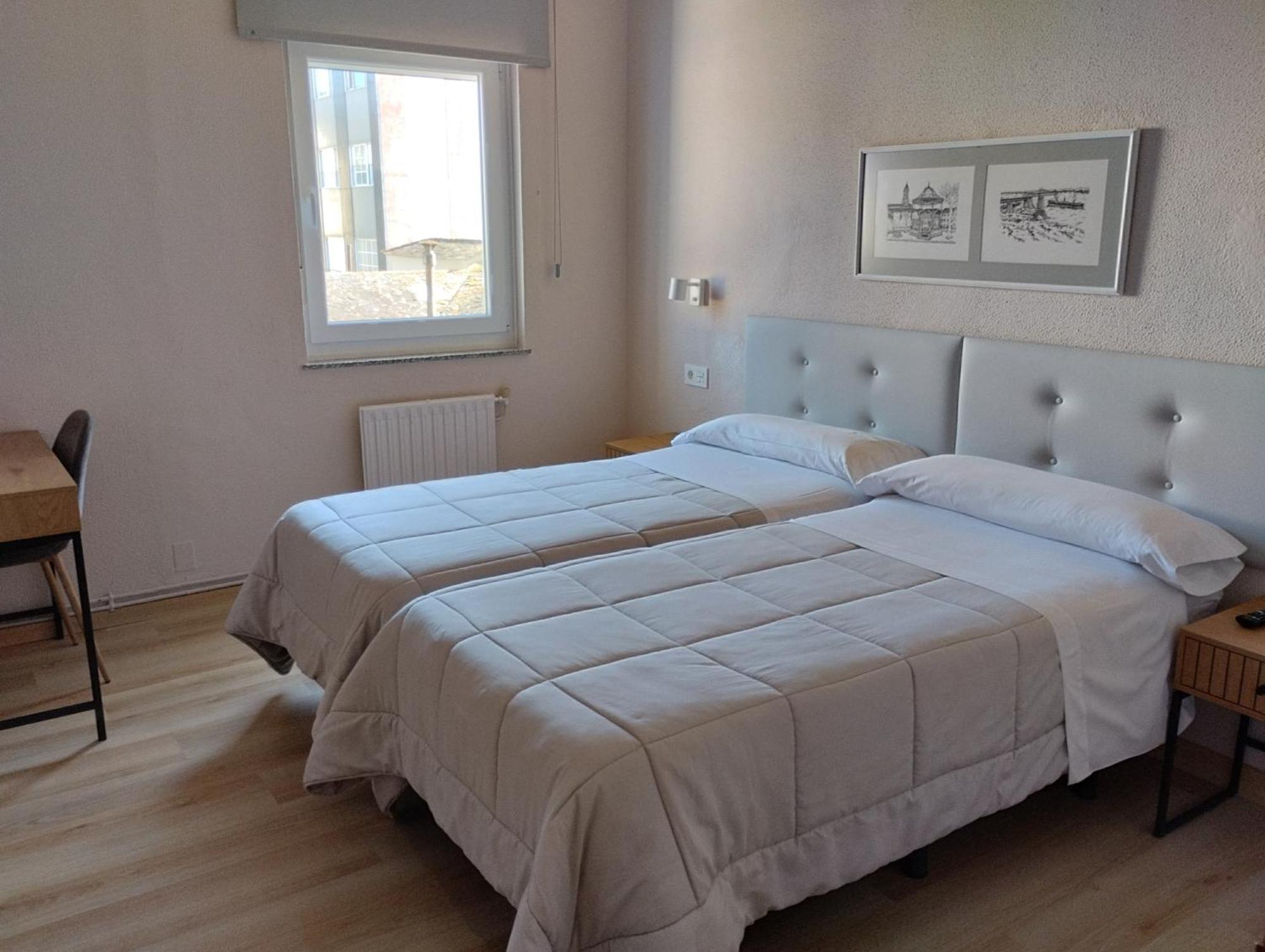 Hotel Ros Mary Ribadeo Εξωτερικό φωτογραφία